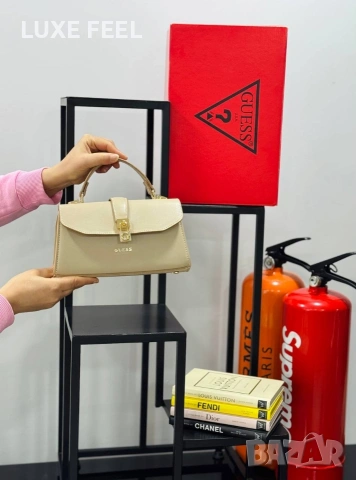 Guess ✨Дамски Чанти , снимка 5 - Чанти - 53737202