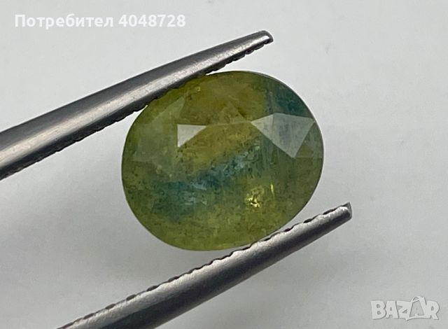 Естествен зелен сапфир 4.63ct. - Мадагаскар, снимка 2 - Други - 45603311