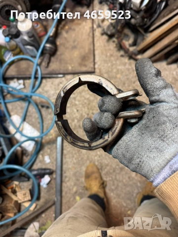 Скоба за ренерация или ауспоси на Мерцедес Mercedes 2.2Cdi само за 30лв. A0009958902