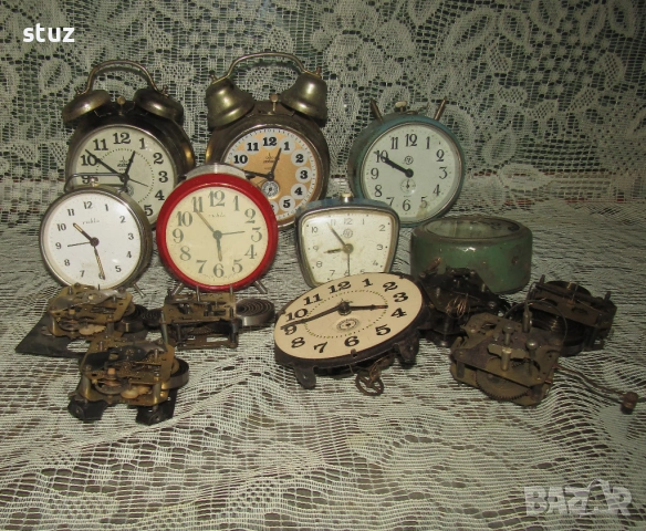 Механични будилници за части, сет , снимка 2 - Антикварни и старинни предмети - 53249099