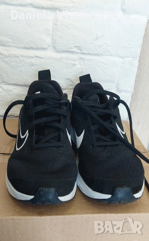 Маратонки nike