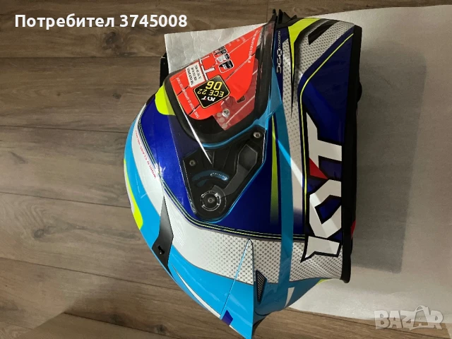 Мото каска KYT размер S, снимка 2 - Спортна екипировка - 51038127
