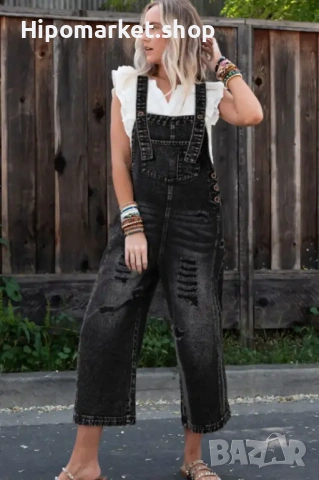 Дамски черен дънков гащеризон с широки презрамки и „износен“ ефект - Hipomarket.shop