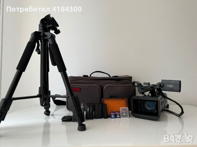 Професионална камера - Sony HDR-AX2000 1080p AVCHD Camcorder 20x Zoom, снимка 6 - Камери - 46768078