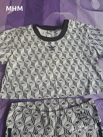 Adidas M, снимка 3 - Спортни екипи - 50676371