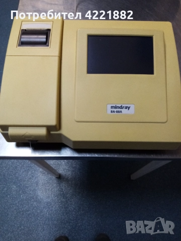 Продавам полуавтоматичен биохимичен ветеринарен анализатор Mindray BA-88A, снимка 2 - Уреди за диагностика - 52621692