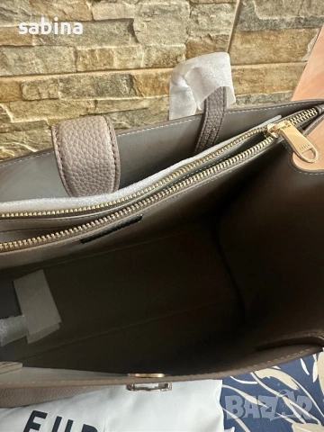 Чанти нови Furla Sofia/Фурла с дръжки за рамо, голям размер, снимка 6 - Чанти - 54230318