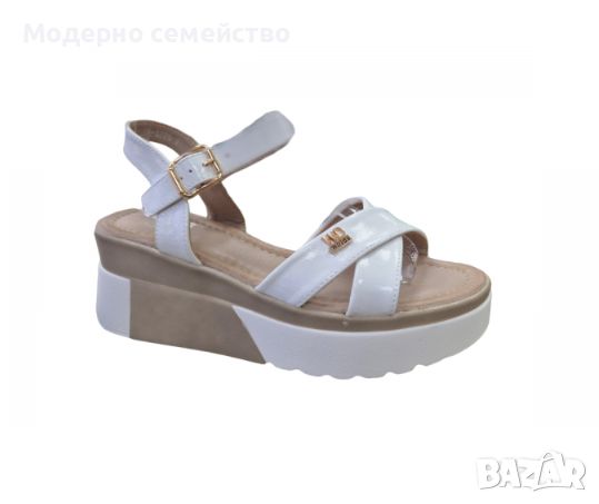 Дамски летни сандали в бяло Weide , снимка 1 - Сандали - 46186070