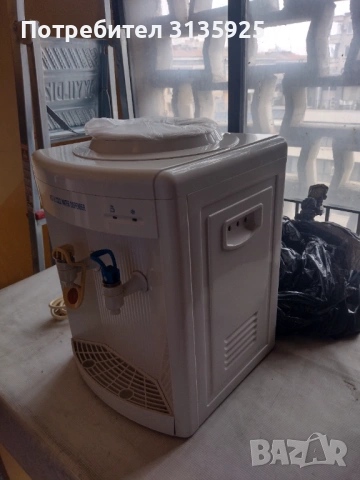 Продавам диспенсър за вода, снимка 4 - Други - 53730590