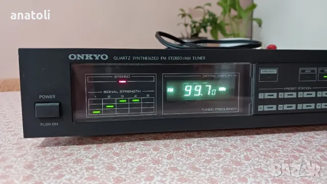 Onkyo t-300 , снимка 1 - Ресийвъри, усилватели, смесителни пултове - 47177668