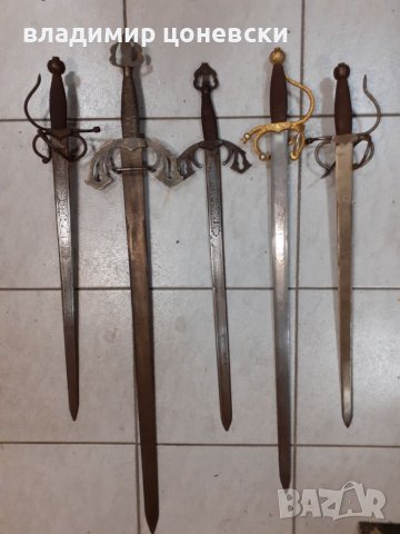Няколко средновековни меча,меч,сабя,ятаган,шпага,рапира