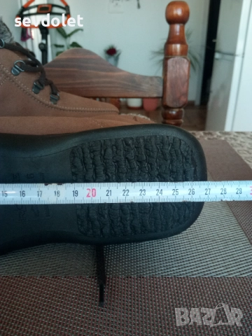 Класическа зимна обувка-Немски-Нови., снимка 9 - Дамски боти - 51685998