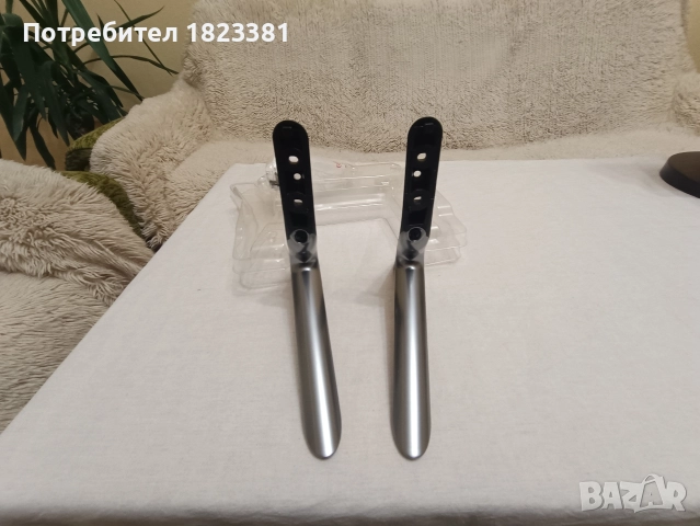 Стойки(крачета) за телевизор, снимка 2 - Стойки, 3D очила, аксесоари - 52858275