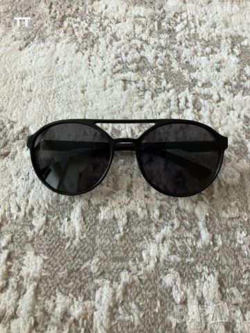 Слънчеви очила Carrera, снимка 1 - Слънчеви и диоптрични очила - 45502972