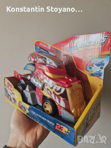 Комплект за игра T-Racers - Fire Launcher Truck ЧЕРВЕН, снимка 8 - Коли, камиони, мотори, писти - 54276419