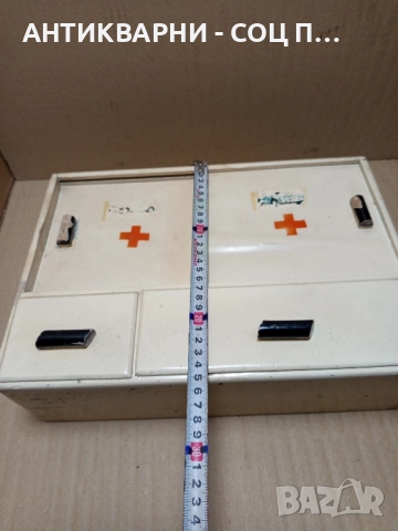 Соц Стара Дървена Аптечка. , снимка 10 - Антикварни и старинни предмети - 52566456