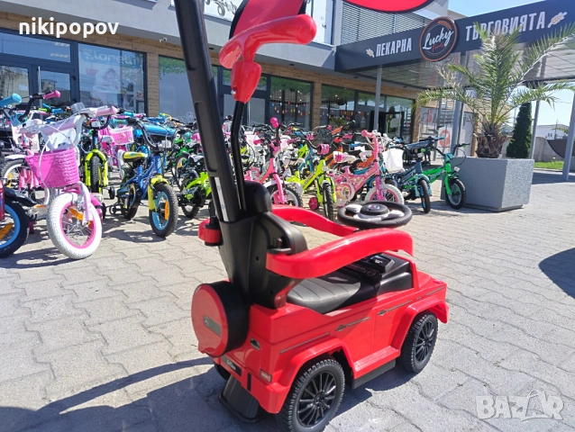 MERCEDES Кола за яздене с дръжка и сенник Mercedes-benz G350d червен, снимка 9 - Други - 53849707