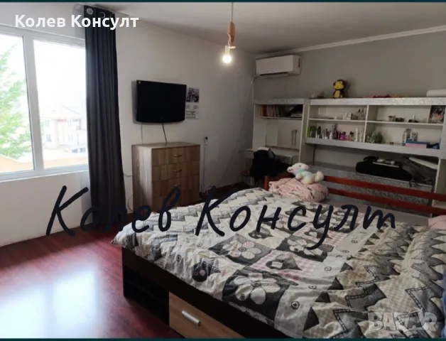 Продавам тристаен апартамент в тухлена кооперация в град Хасково, снимка 1