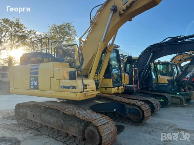 Комацу верижен багер