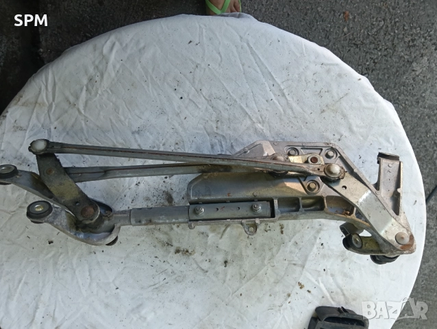 Honda CRV 3 2006-2011г механизъм чистачки,моторче