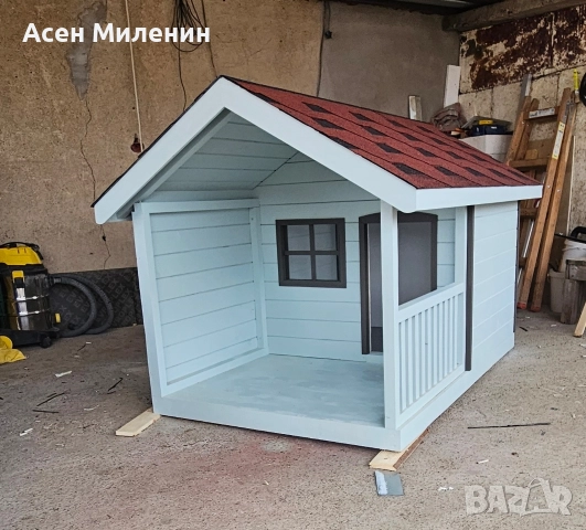 Продавам кучешка колиба 