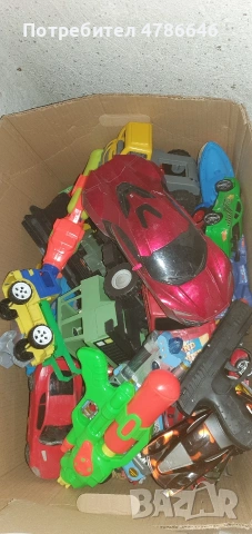 Лот камиончета кашон с колички и камиони, снимка 3 - Коли, камиони, мотори, писти - 54147401