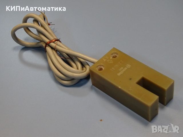 Индуктивен датчик DDR RFT Ursaflop 2.2702/01 proximity sensor slotted initiator, снимка 3 - Резервни части за машини - 46086656