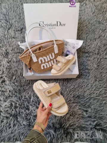 плажни чанти Miu Miu , снимка 9 - Чанти - 50345289