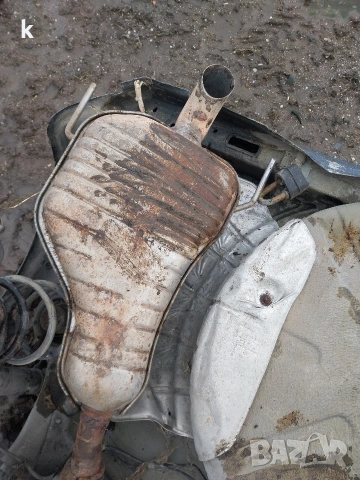 Здравейте продавам крайно и средно гърне от Опел Астра h 2005г бензин хечбек