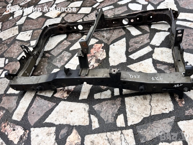 Преден панел Маска за Тойота Авенсис T27.2009-2013г, снимка 11 - Части - 46700484