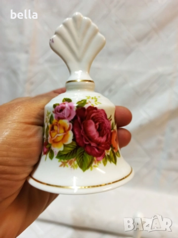 Колекция от порцеланови фирмени камбанки , снимка 9 - Антикварни и старинни предмети - 52017042