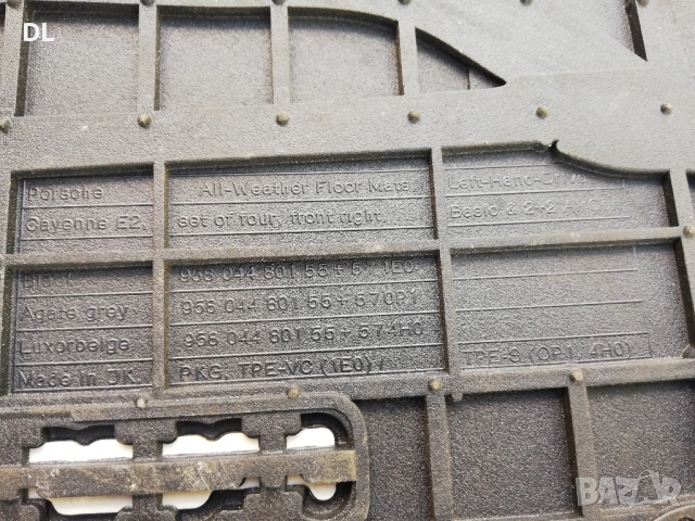 Гумени оригинални стелки за Porsche Cayenne II 958 2010-2017г. Порше Кайен 2ра генерация , снимка 6 - Аксесоари и консумативи - 51722192