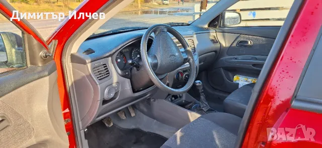 Kia Rio 1.4 v16, снимка 8 - Автомобили и джипове - 47392000