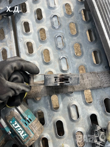 Брава преден капак Сеат Ибиза 2003г , снимка 2 - Части - 53926795