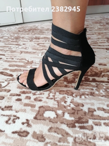 Елегантни сандали