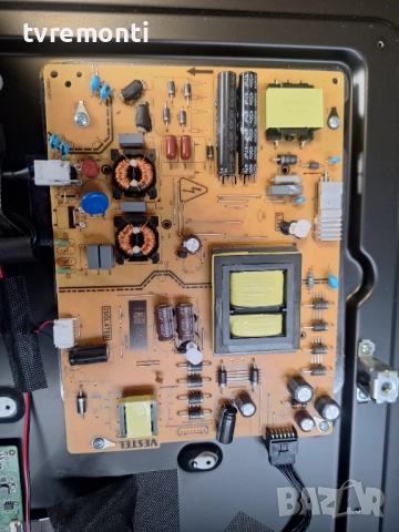 Платка 17IPS72 за 55-инчов телевизор JVC Модел  LT-55VU6355, с дисплей VES550QNDB-N1-Z01