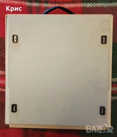 Пишеща машина, снимка 8 - Антикварни и старинни предмети - 54168907