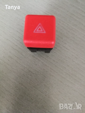 Превключвател за аварийни светлини "червен куб" 12V 8A   8-пинов за LUBLIN HONKER 769893989, 9750000