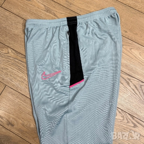 Мъжко долнище Nike Academy Slim Fit | M размер, снимка 3 - Спортни дрехи, екипи - 52675023