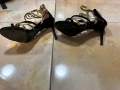 Подарявам - дамски официялни и елегантни обувки на ток номер 35 стелка 22см. ток 9см., снимка 3