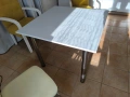 Продавам кухненска маса 90/90/730мм, снимка 2
