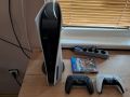 PS5 с два джойстика и Far cry 4 , снимка 1 - PlayStation конзоли - 45807042