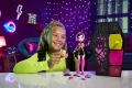 Оригинална кукла Monster High Neon Frights - Draculaura / 19+ изненади, снимка 9