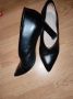 Обувки Baldowski, снимка 1 - Дамски обувки на ток - 45333963