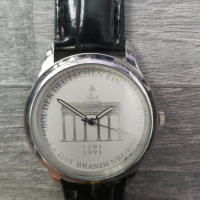 Richard Borek мъжки часовник кварцов The Brandenburg Gate колекционерски часовник

, снимка 6 - Мъжки - 44943160