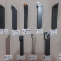 стругарски ножове с пластини-сменяйми пластини и обикновени ножове, снимка 1 - Други инструменти - 45380048