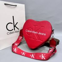 Дамски чанти CK - различни цветове - 48 лв., снимка 1 - Чанти - 45262943