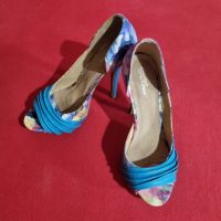 Елегантни обувки на ток, снимка 2 - Дамски обувки на ток - 45405514