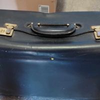 Стара кожена чанта с шифър, снимка 3 - Антикварни и старинни предмети - 45172813