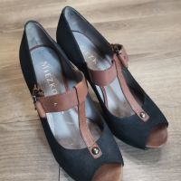 обувки , снимка 3 - Дамски обувки на ток - 45796982